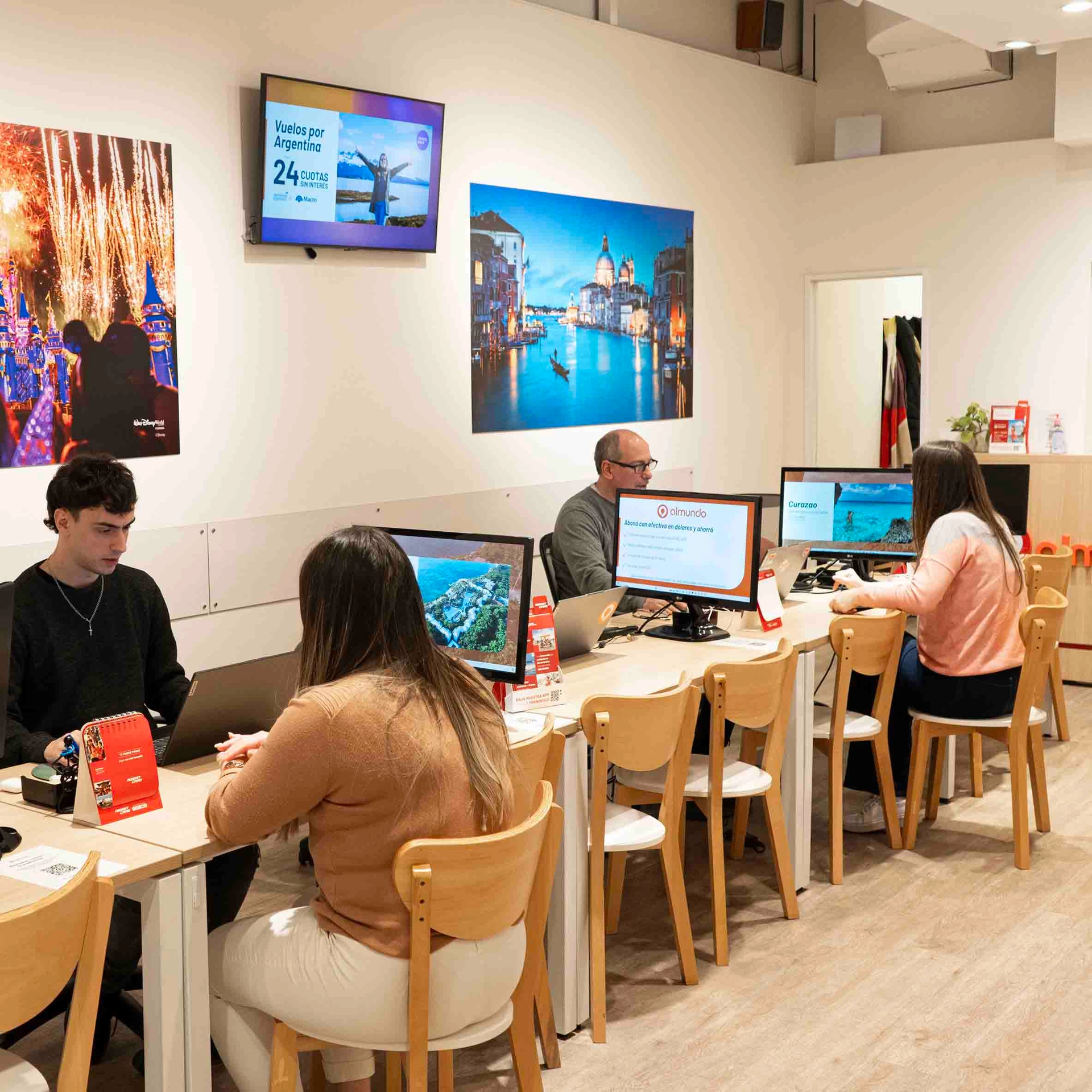 Encontra Almundo en nuestro centro comercial