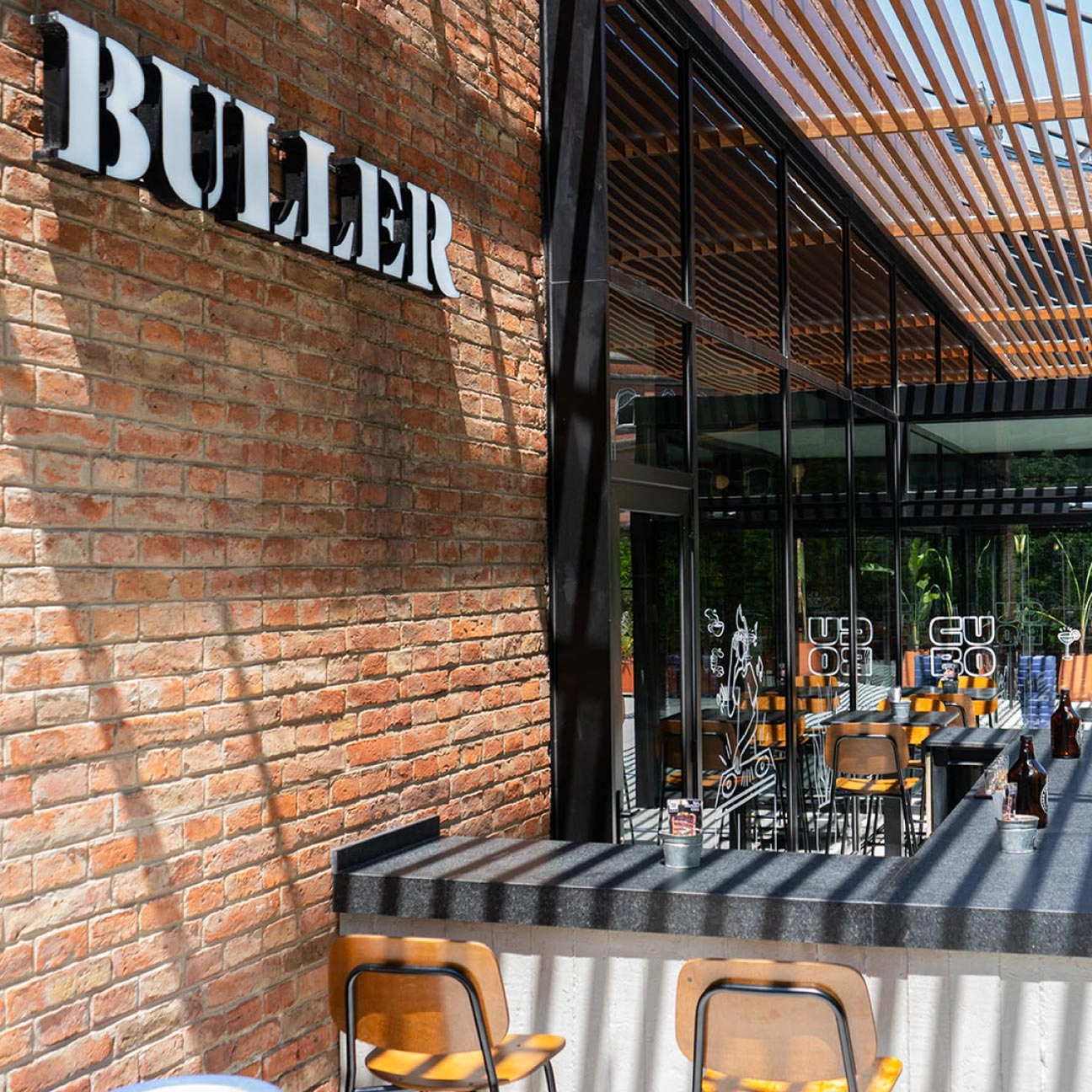 Encontra Buller en nuestro centro comercial