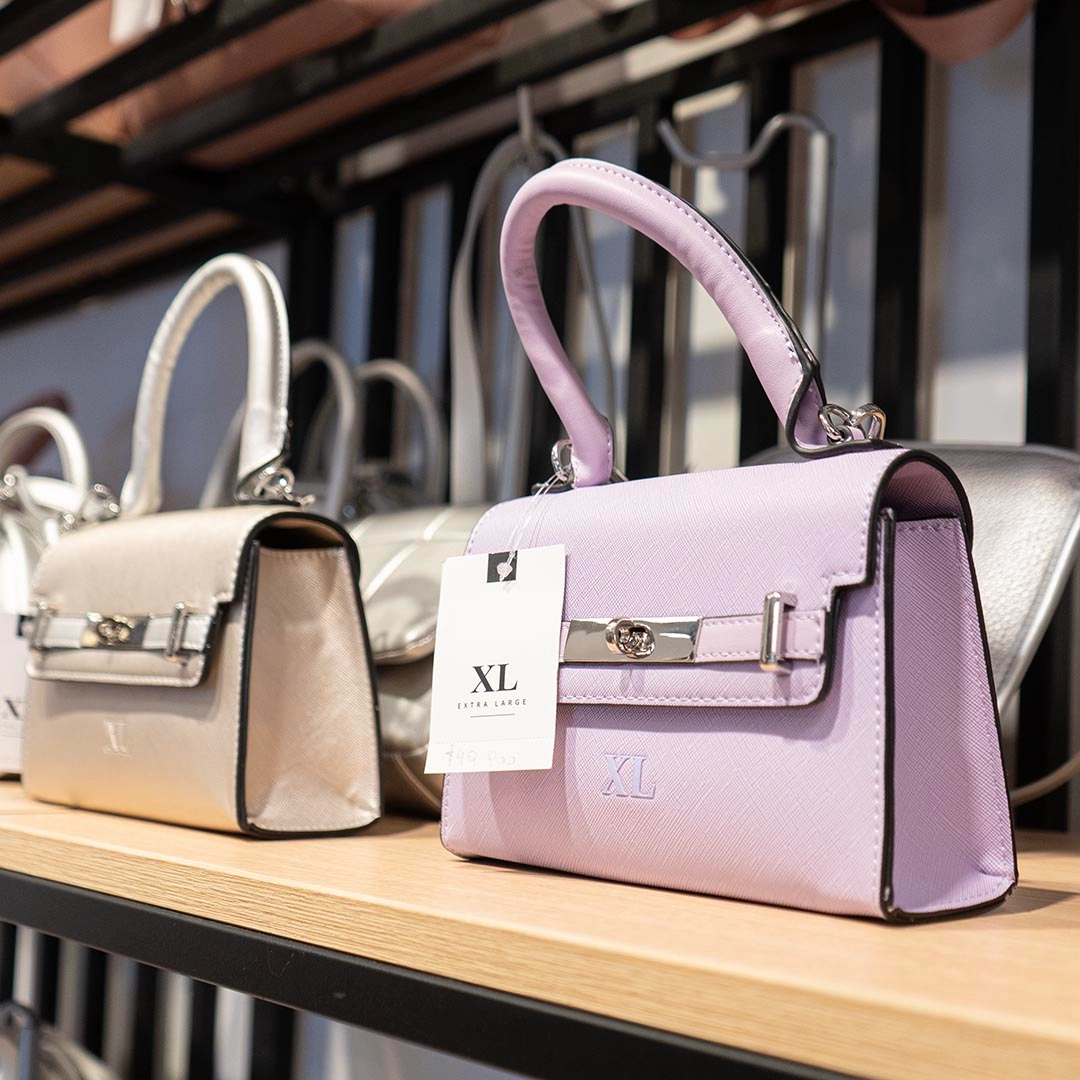 Encontra XL Extra Large en nuestro centro comercial